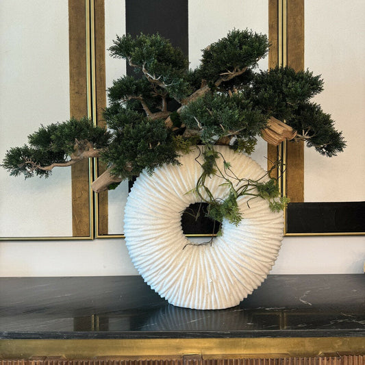Große Eternity Vase mit hängendem Bonsai und Treibholz